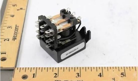 Picture of 115V 10A 3PDT .3s Delay Relay For Trane Part# RLY0872