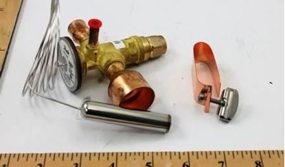 Picture of TXV VALVE For Carrier Part# EA02DZ492