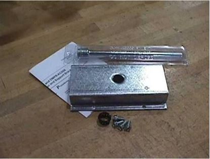 Picture of EXT.SHAFT,HEX PIN WITH BRACKET For Johnson Controls Part# DMPR-KC012