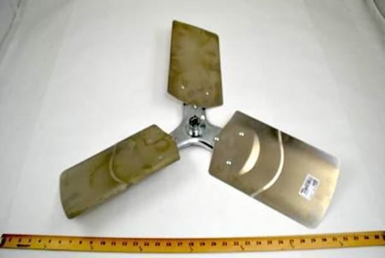 Picture of 30"dia 20deg 5/8" CW 3bld Fan For York Part# S1-026-38552-000