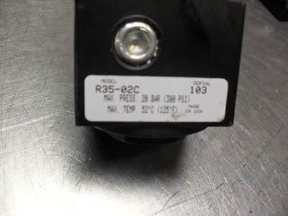 Picture of 1/4"REG 0-125#OUT 300#MaxIn For Parker Watts Fluid Air Part# R35-02C