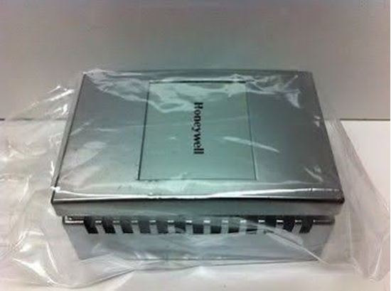 Picture of CVR VERT. CHROME NO DISPLAY For Honeywell Part# 14004406-300