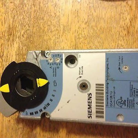 Picture of SR 24VAC ON/OFF AUX SW For Siemens Building Technology Part# GCA126.1U