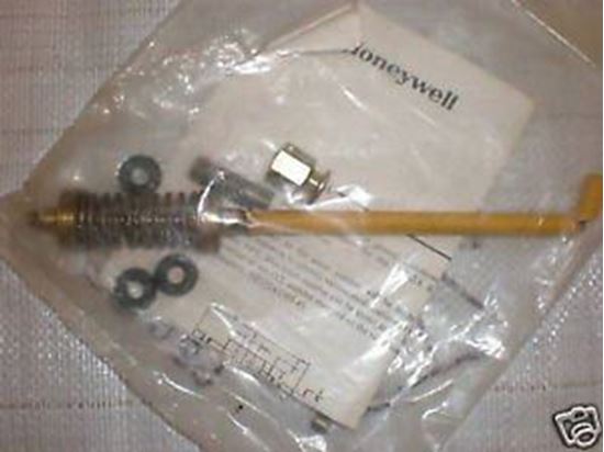 Picture of REBUILD KIT VP522A1005 for Honeywell Part# 313824A