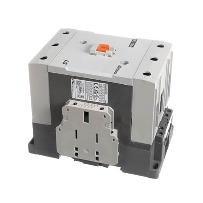 Picture of Trane Contactor; 160A Dp 600V 3P 120V Coil (Includes Lug Part# CTR02837