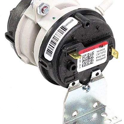 Picture of Trane Switch; Pressure, Bracket Part# SWT04232