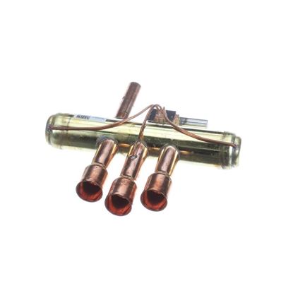 Picture of Trane Valve; Switchover, 6 Ton, .875 Id X .875 Part# VAL08548