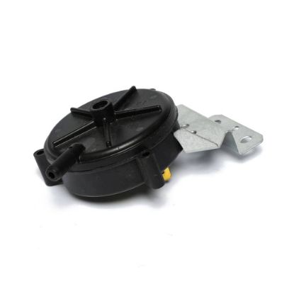Picture of Goodman Pressure Switch Part# 0130F00002
